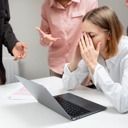 Atención legal en San Bernardo para víctimas de acoso laboral en el empleo